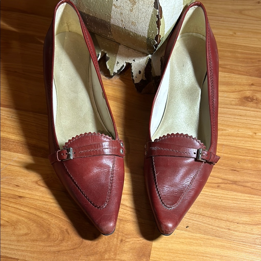 Bandolino Red Heels Sophisticated Style
